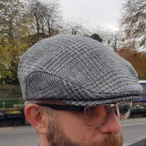 Traditional Irish tweed Flat Cap -Paddy Cap- Grey/Blue Tartan /Plaid/Check -Prince of Wales tartan- 100% Wool -Padded -  HANDMADE IN IRELAND