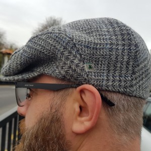 Traditional Irish tweed Flat Cap -Paddy Cap- Grey/Blue Tartan /Plaid/Check -Prince of Wales tartan- 100% Wool -Padded -  HANDMADE IN IRELAND