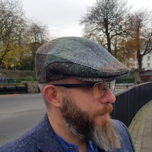 Traditional Irish tweed flat cap - brown/green check - 100% wool -padded - ready for shipping -HANDMADE IN IRELAND